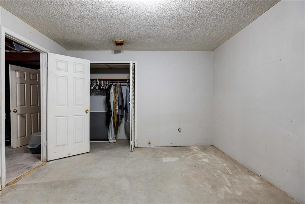 1225 Berry Road Independence, MO 64057 - Photo 40 of 49