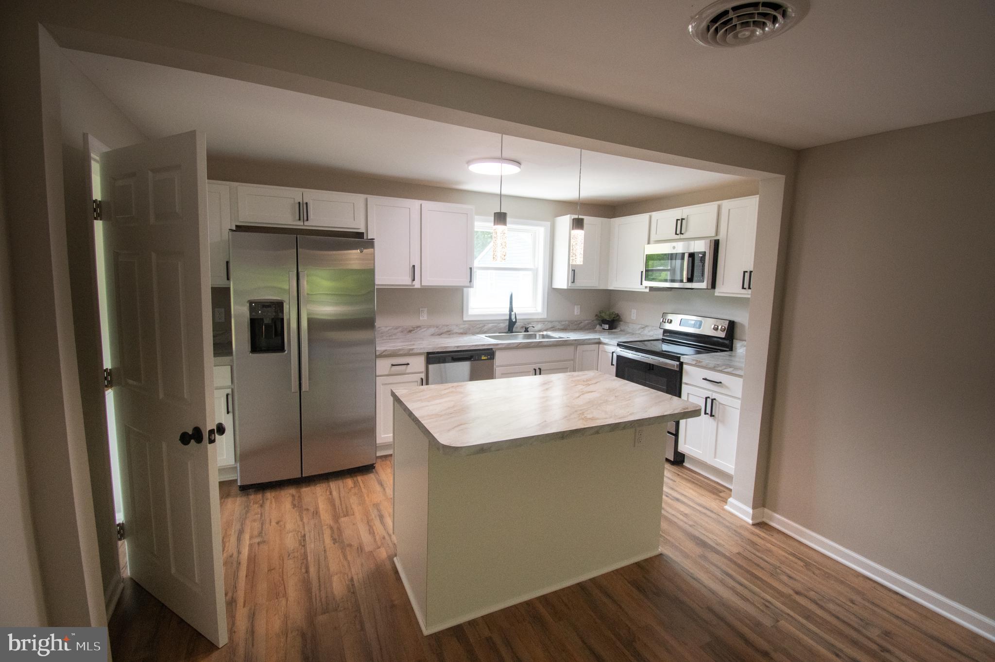 606 Sharps Point Road Fruitland, MD 21826 - Photo 4 of 26 Gallery Image 4
