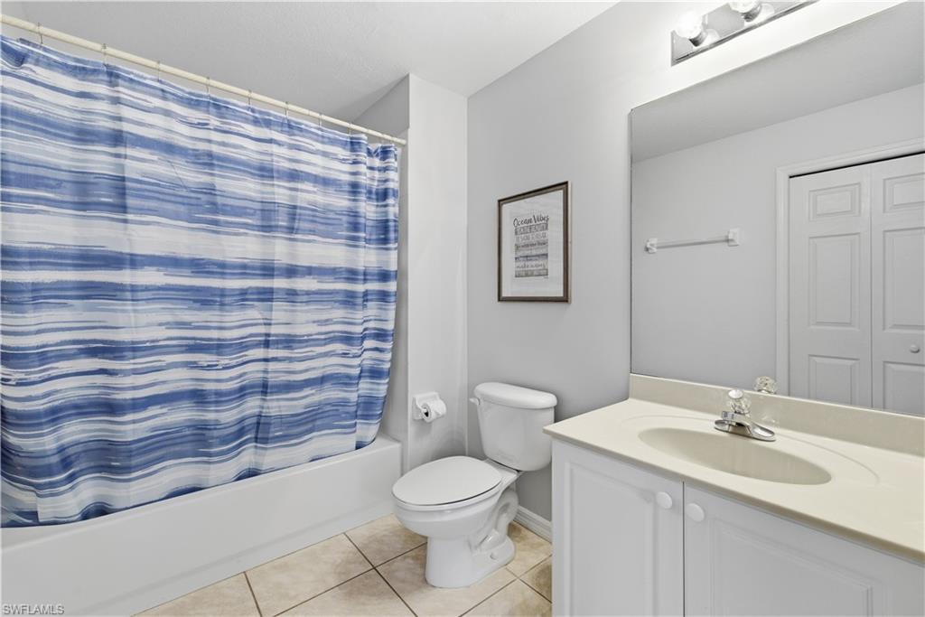 9175 Celeste Drive, Unit 204 Naples, FL 34113 - Photo 12 of 50 Full bath for guests