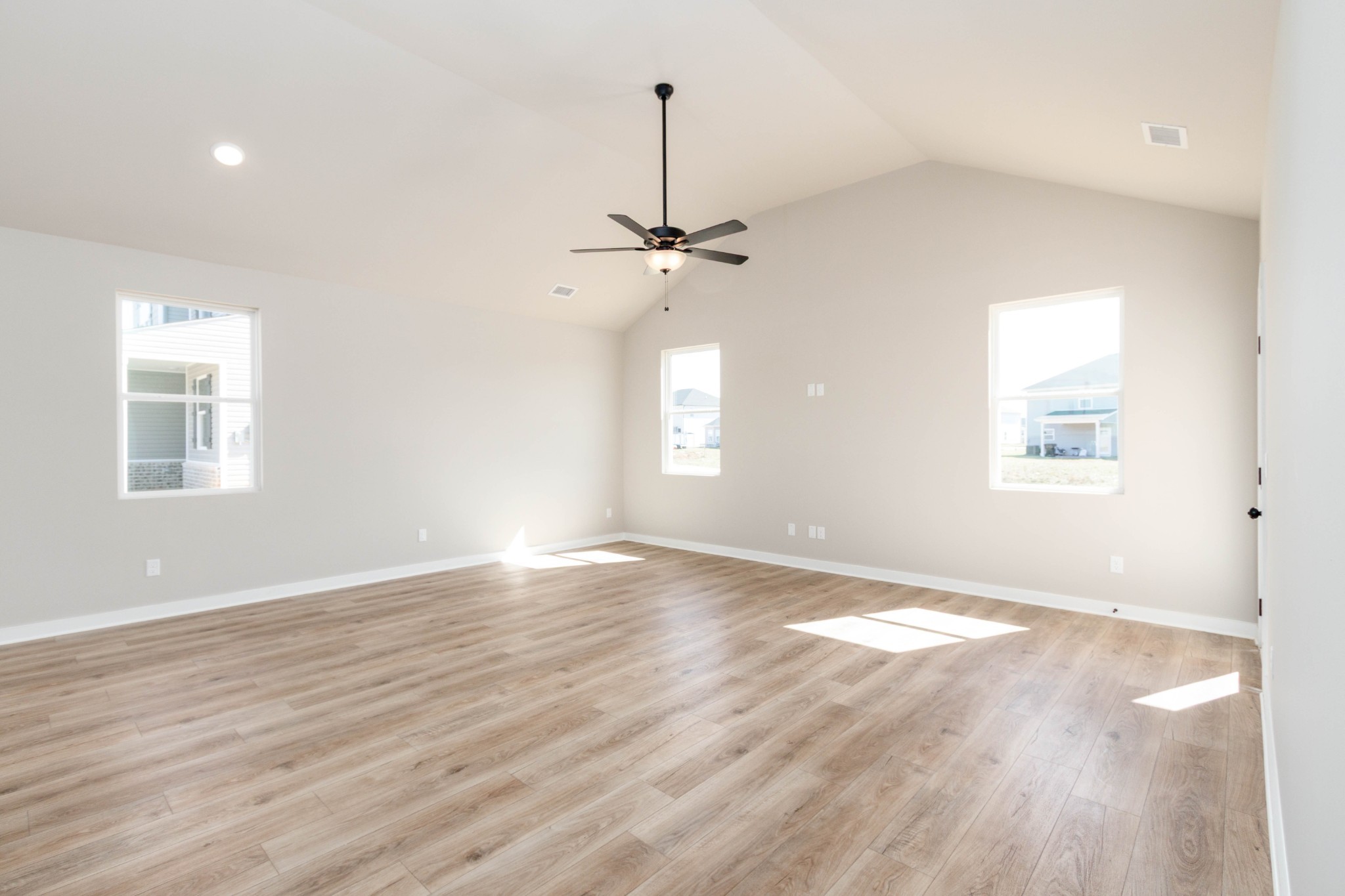 78 Brady Estates Murfreesboro, TN 37127 - Photo 6 of 34