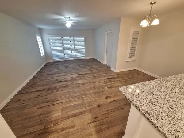 $2,100 | 1965 Southwest Silver Pine Way, Unit 118 E1, Palm City, FL 34990