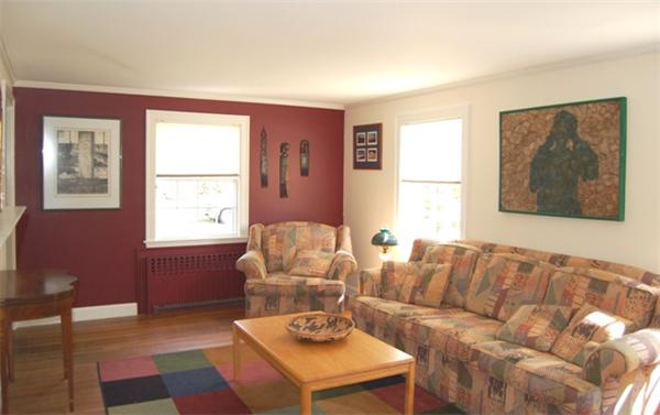 18 Dexter Road Lexington, MA 02420 - Photo 3 of 27