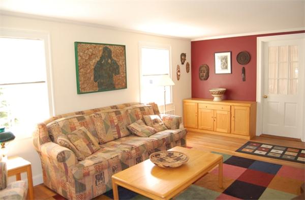 18 Dexter Road Lexington, MA 02420 - Photo 4 of 27