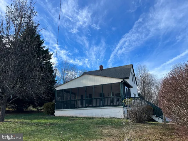 $2,750 | 5280 Merry Oaks Road, The Plains, VA 20198