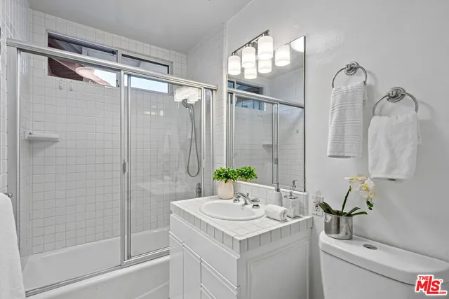 $1,549,000 | 3456 Veteran Avenue, Los Angeles, CA 90034