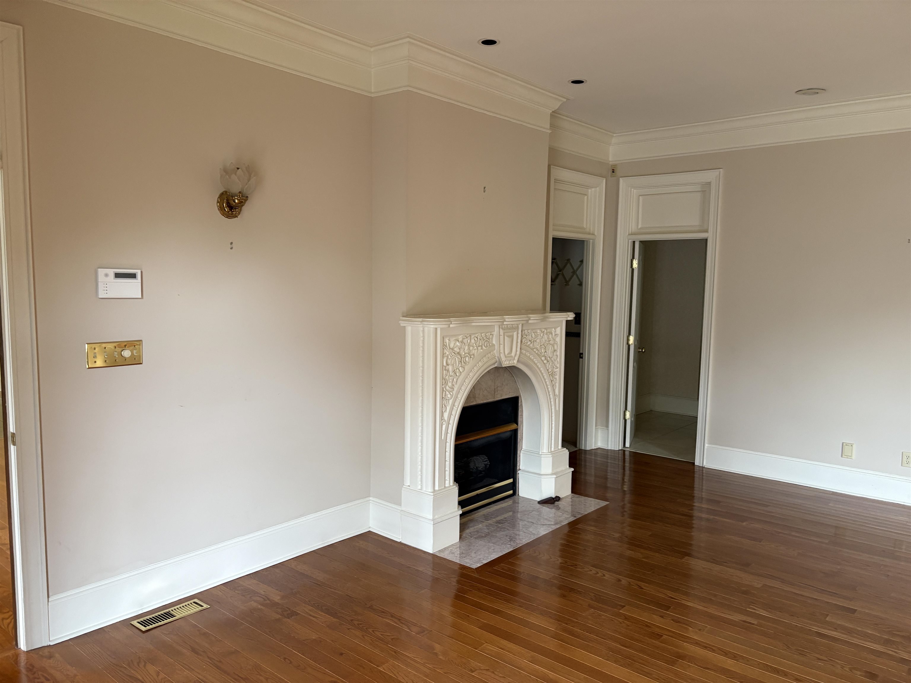 1200 Sand Ridge Bargerton Road Lexington, TN 38351 - Photo 20 of 40 a view of a livingroom with a fireplace