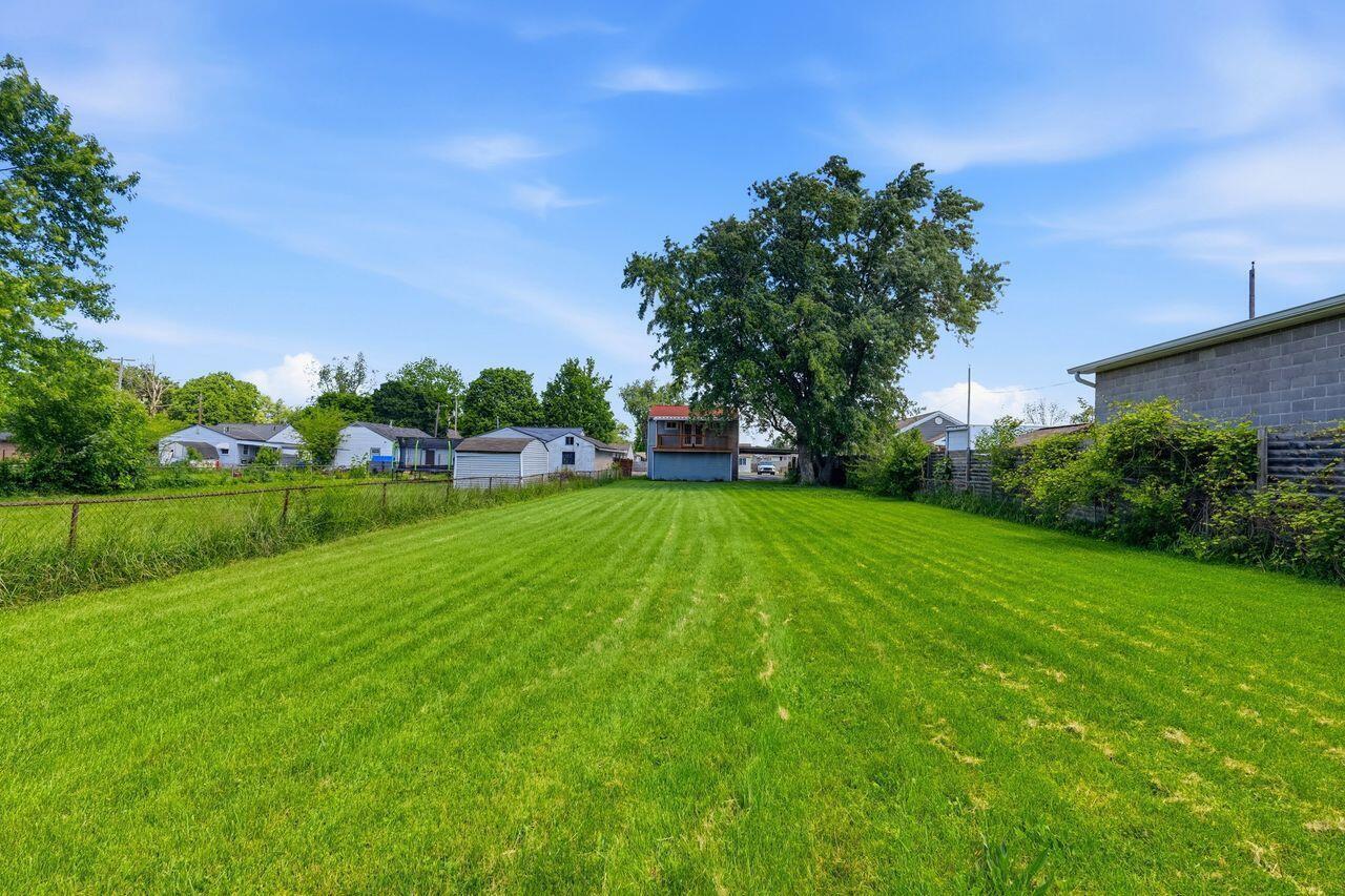 1031 Rumsey Road Columbus, OH 43207 - Photo 34 of 34 Think you will need a riding mower...