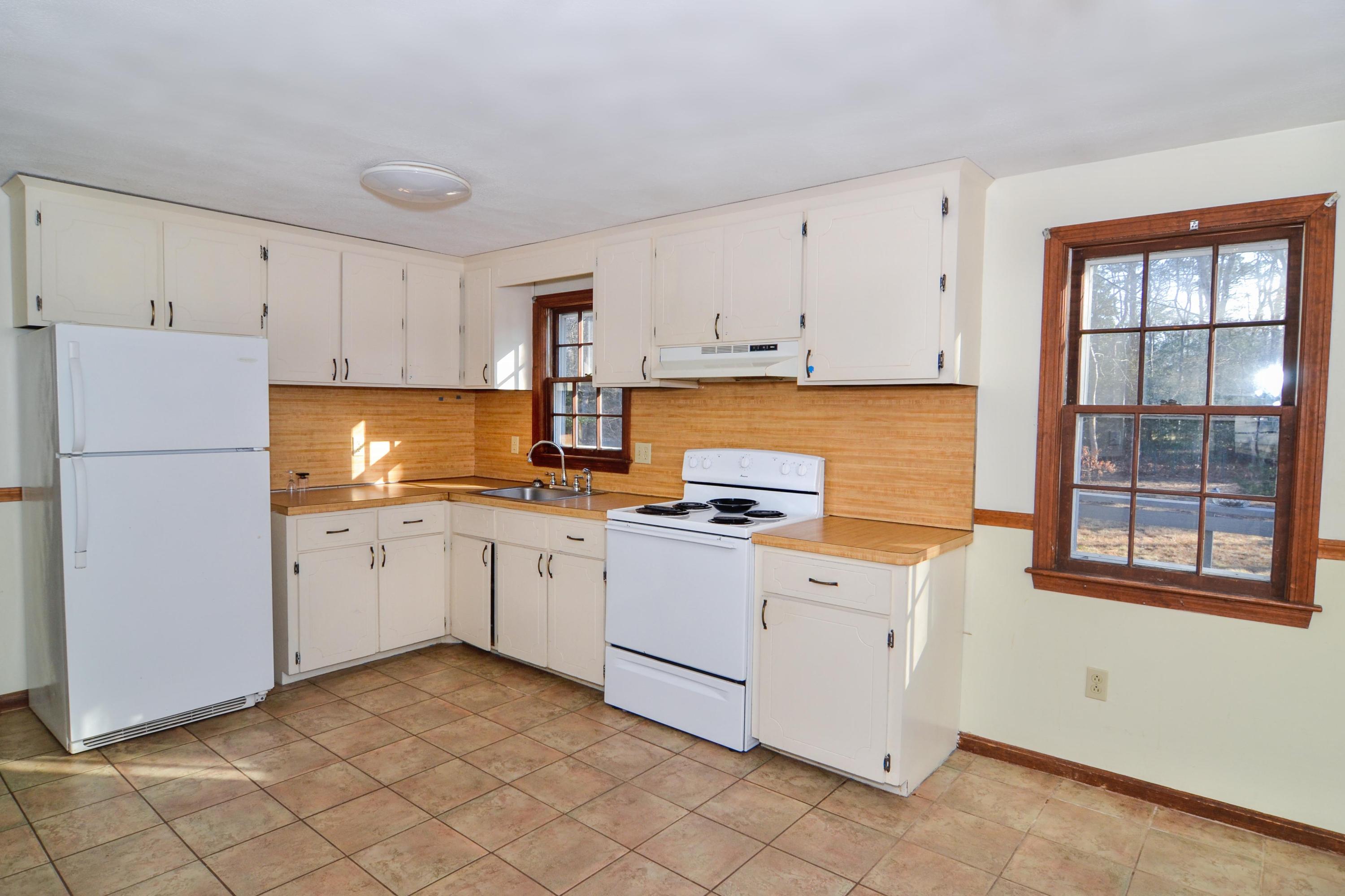 45 Bridgets Path Centerville, MA 02632 - Photo 5 of 12 DSC_0238