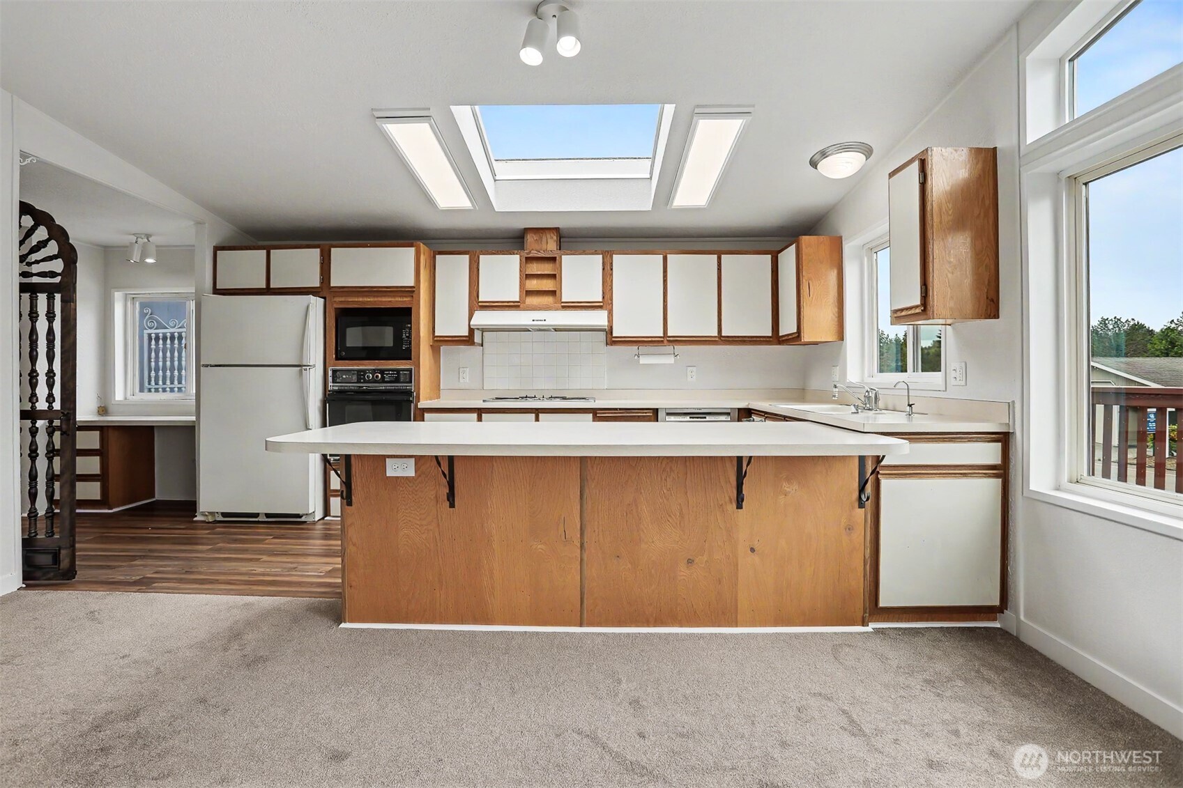 24117 8th Place West Bothell, WA 98021 - Photo 8 of 40