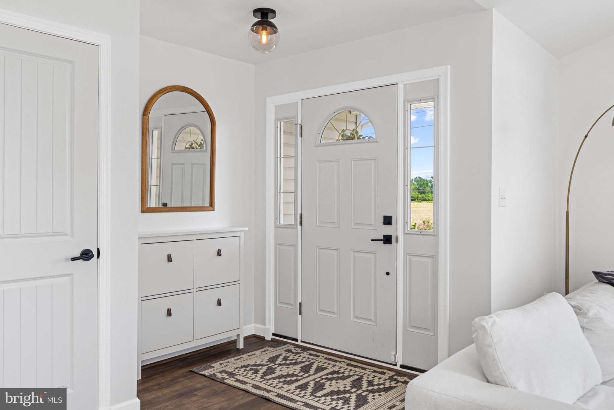 1523 Bowie Road Colonial Beach, VA 22443 - Photo 6 of 34 Bright and inviting entryway charm.
