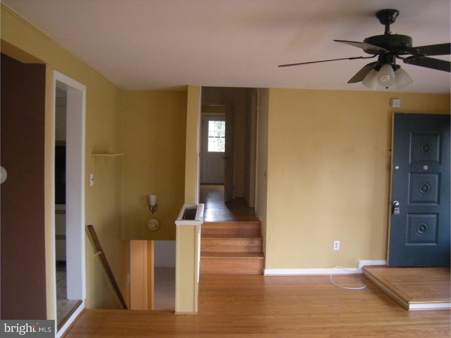 513 Mill Road Havertown, PA 19083 - Photo 8 of 22 Living Room
