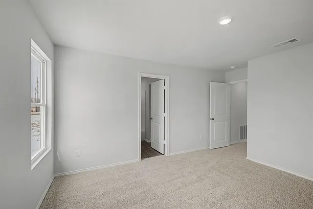 $2,150 | 212 Arbor Court, Granbury, TX 76048