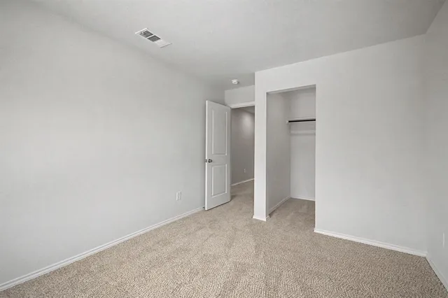 $2,150 | 212 Arbor Court, Granbury, TX 76048