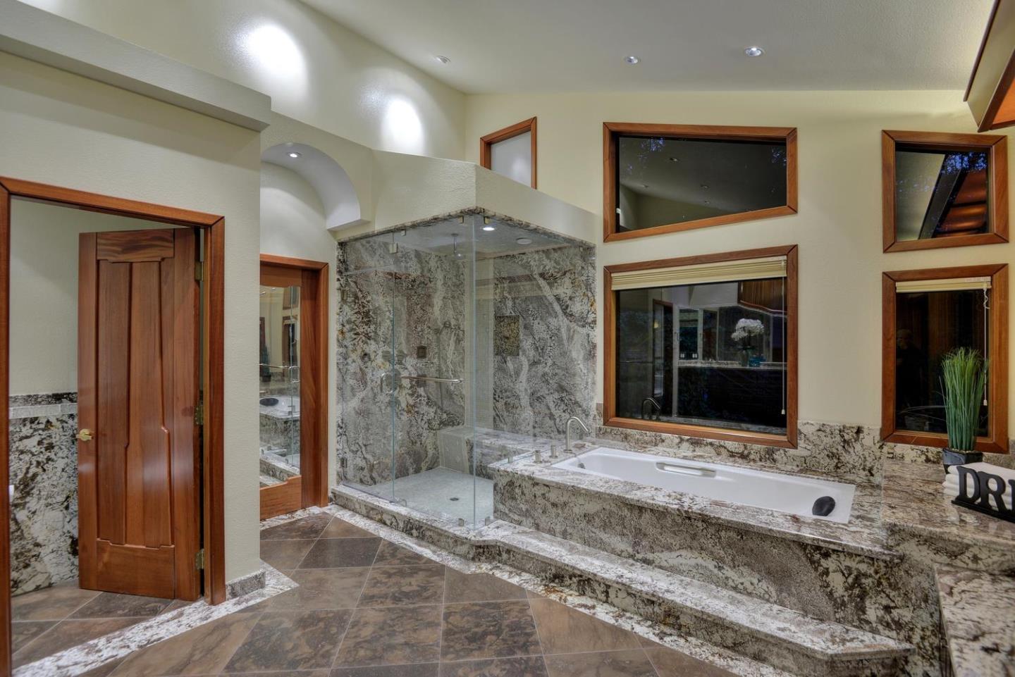 15345 Bohlman Road Saratoga, CA 95070 - Photo 21 of 58 Gallery Image 21