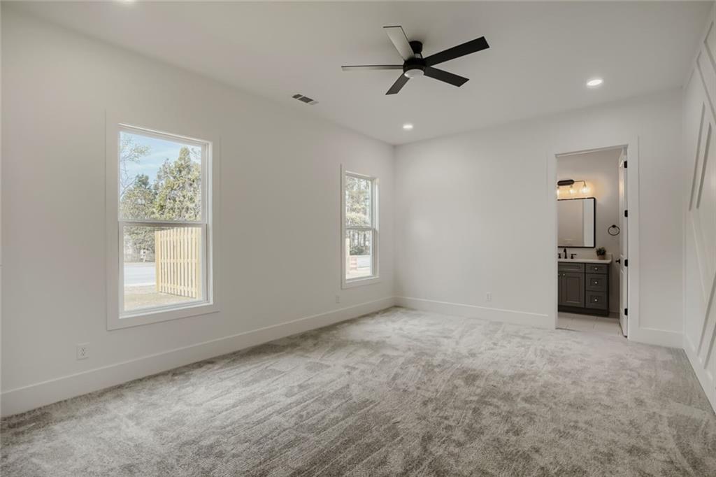 932 Cooper Road Loganville, GA 30052 - Photo 18 of 36