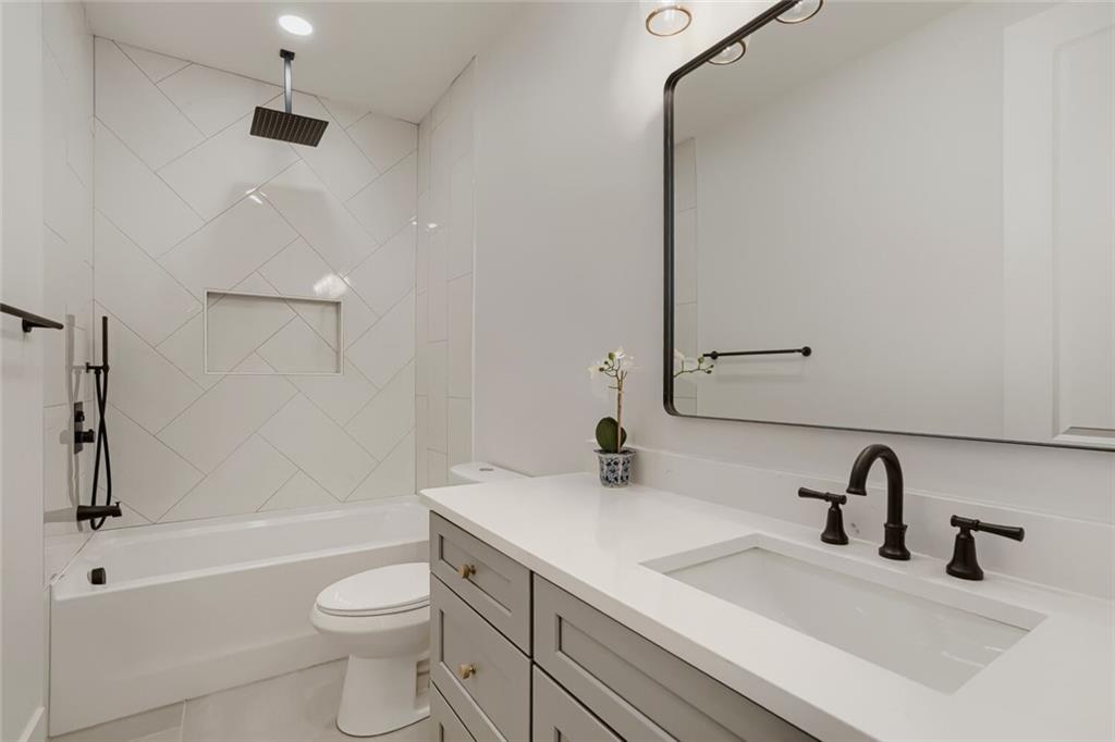 932 Cooper Road Loganville, GA 30052 - Photo 26 of 36