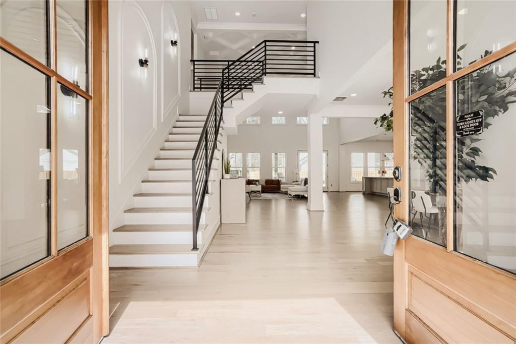 932 Cooper Road Loganville, GA 30052 - Photo 3 of 36