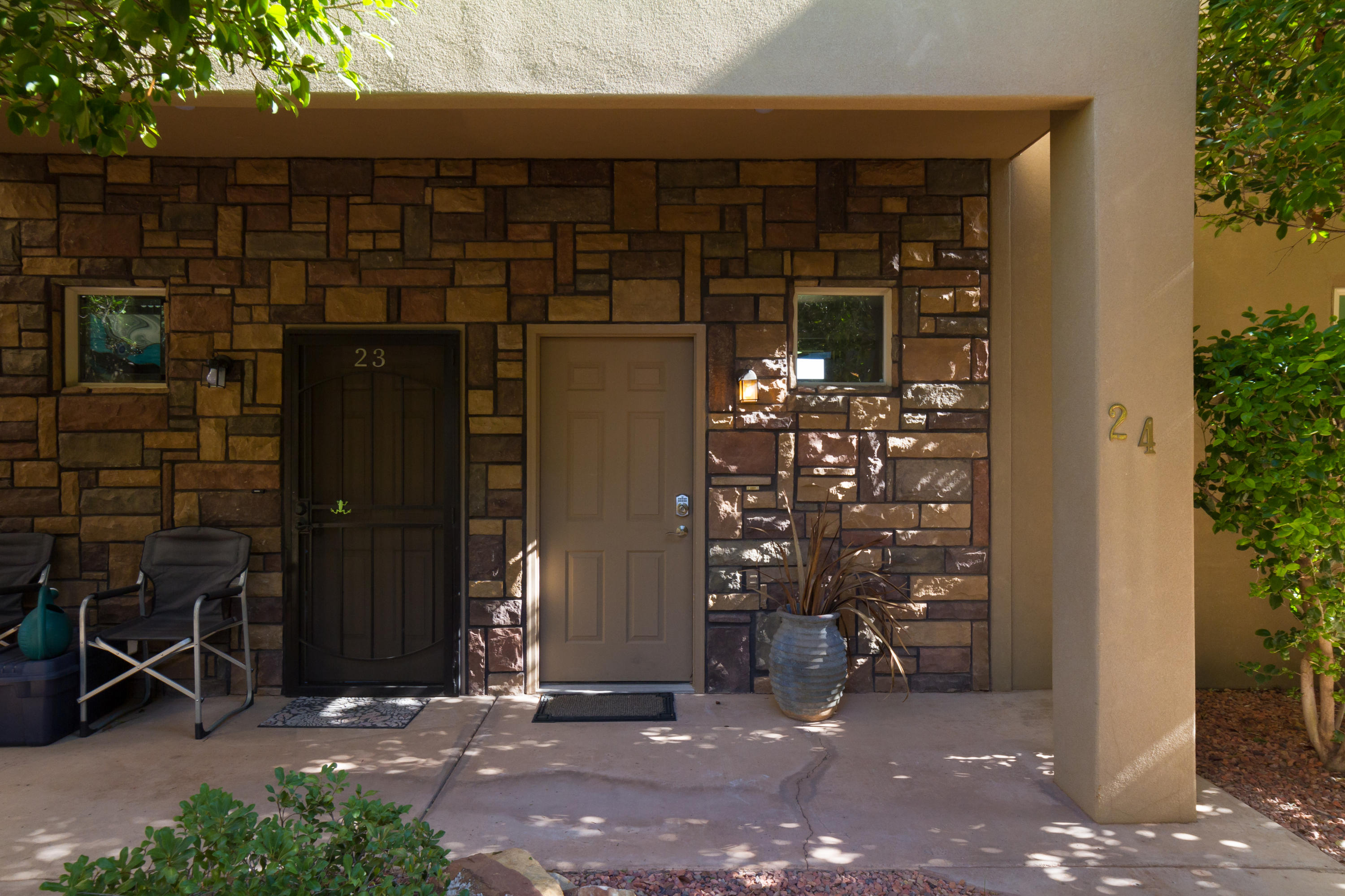 340 North Country Lane, Unit 24 St. George, UT 84770 - Photo 1 of 1 RIGHT DOOR!