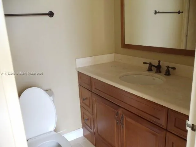 a bathroom with a tub