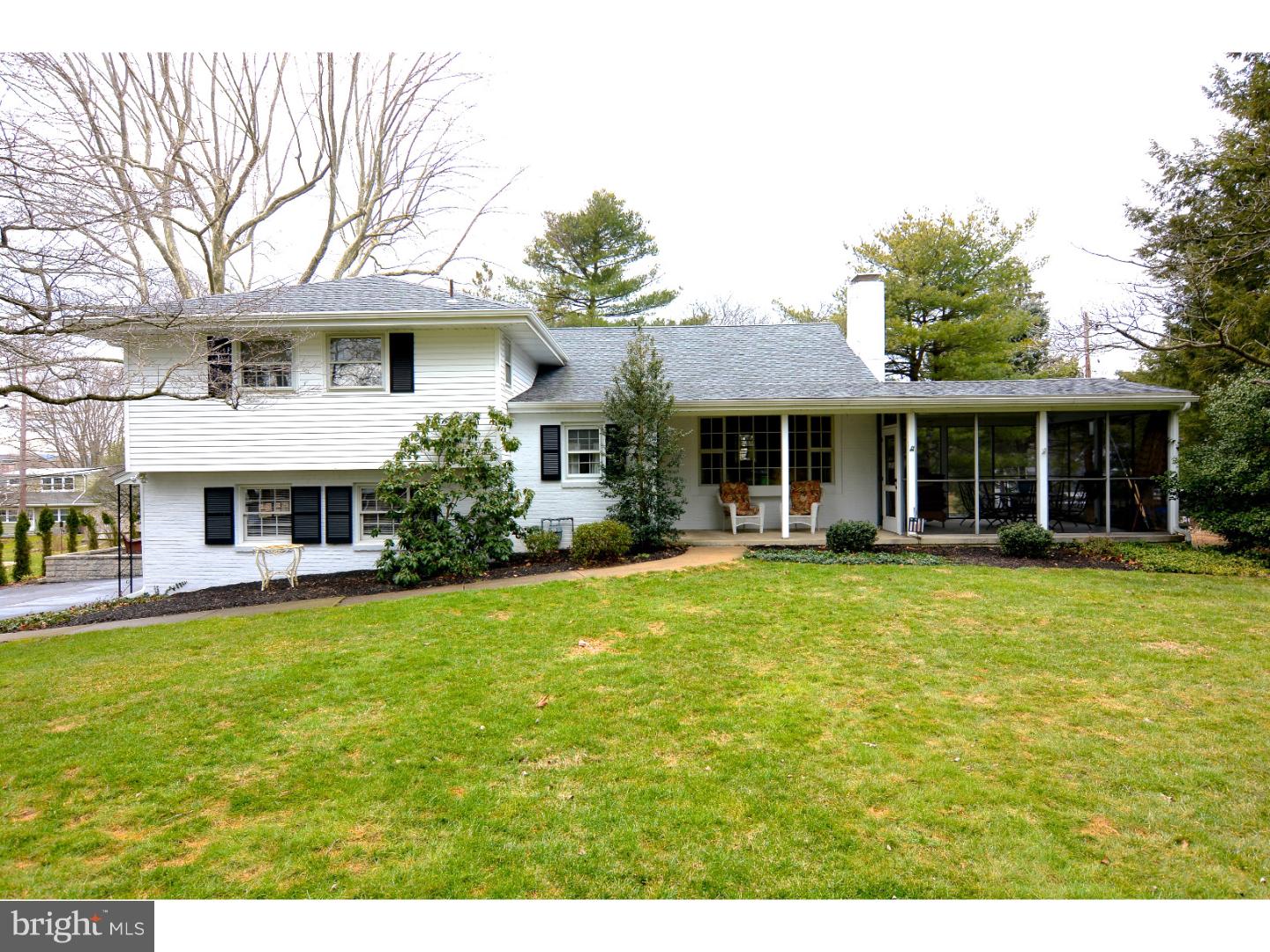 1706 Golf Road Reading, PA 19601 - Photo 3 of 24