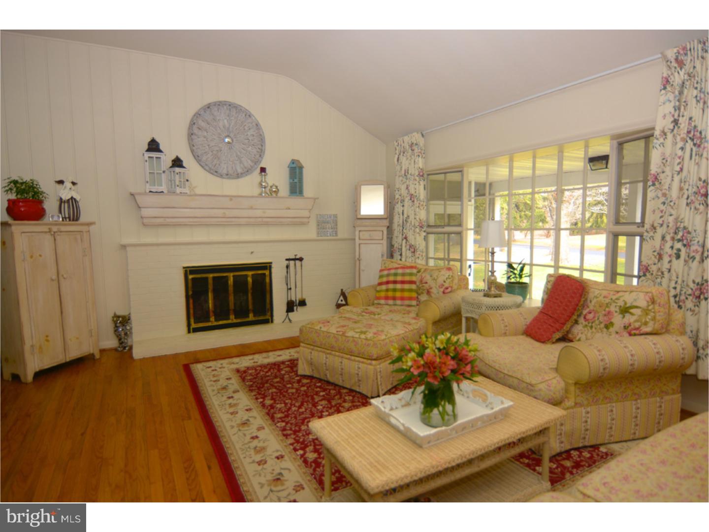 1706 Golf Road Reading, PA 19601 - Photo 5 of 24