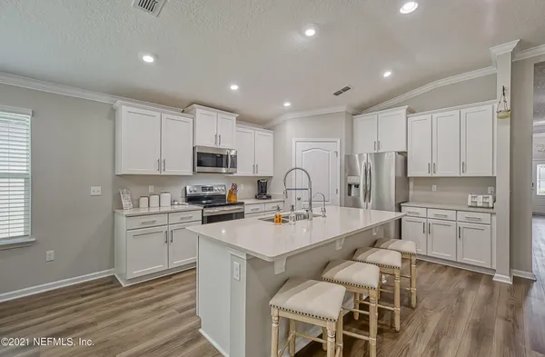 $2,300 | 15599 Chir Pine Drive, Jacksonville, FL 32218