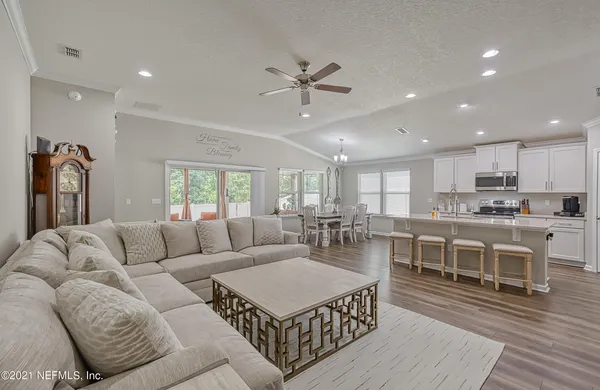 $2,300 | 15599 Chir Pine Drive, Jacksonville, FL 32218