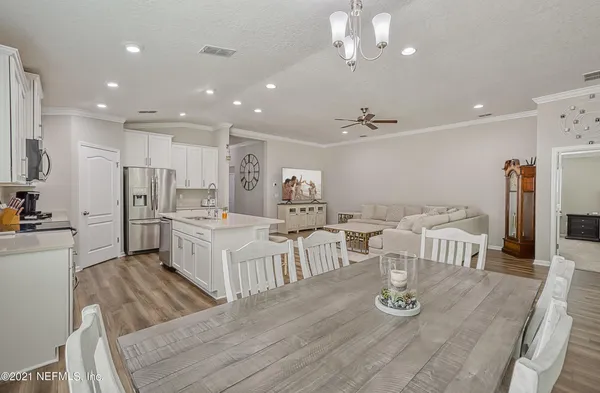$2,300 | 15599 Chir Pine Drive, Jacksonville, FL 32218