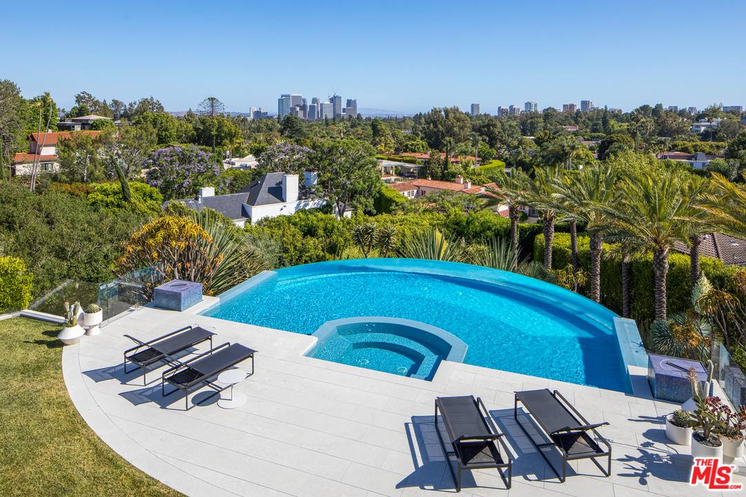 1108 Tower Road Beverly Hills, CA 90210 - Photo 24 of 52
