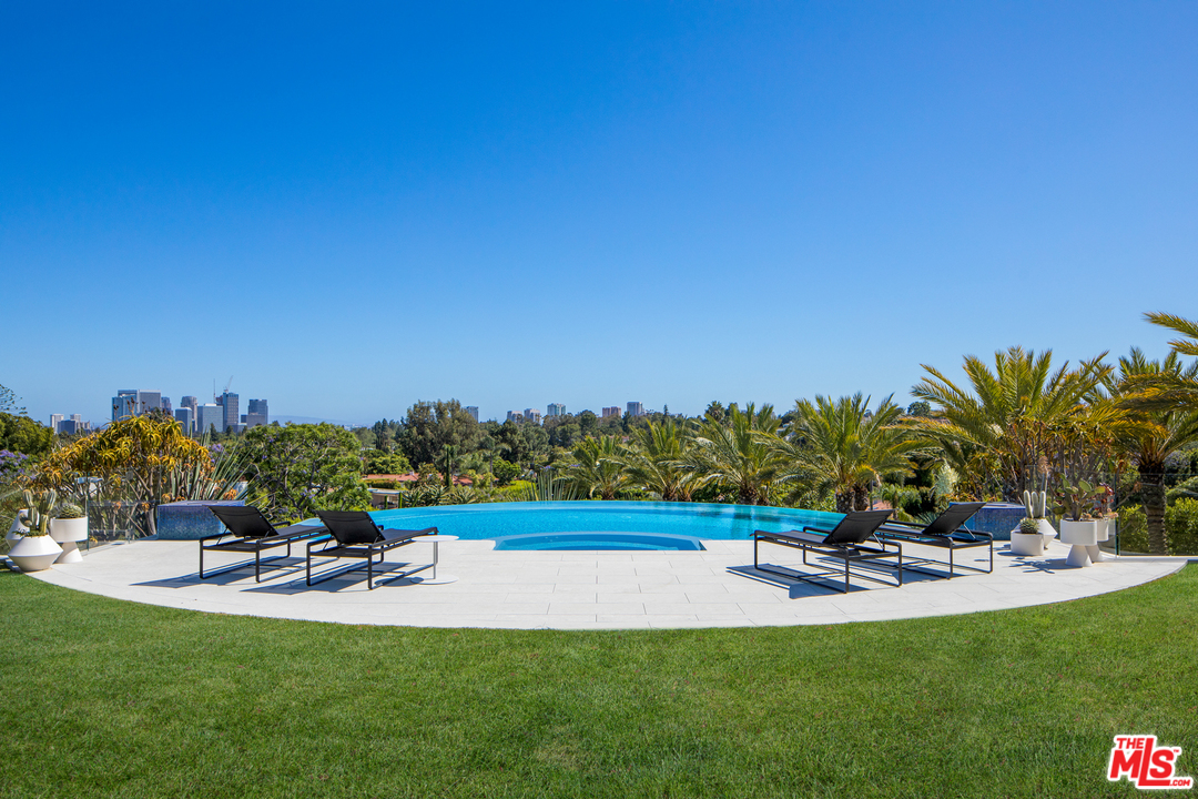 1108 Tower Road Beverly Hills, CA 90210 - Photo 46 of 52