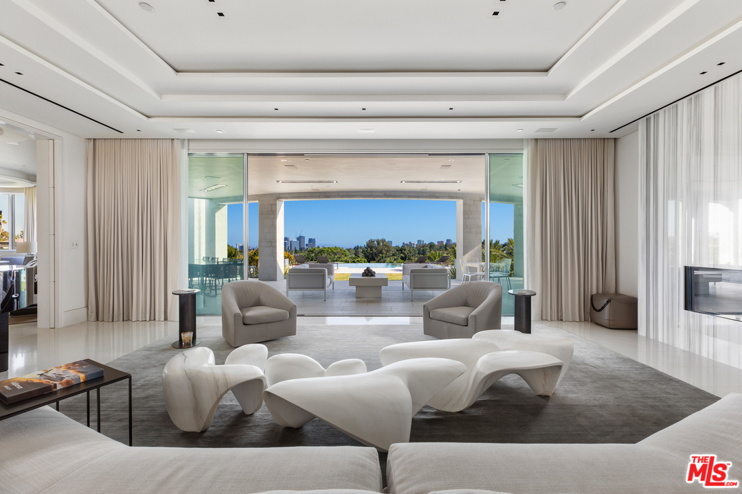 1108 Tower Road Beverly Hills, CA 90210 - Photo 7 of 52