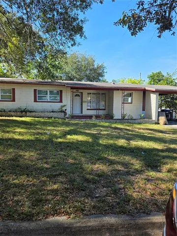 a house view with a outdoor space