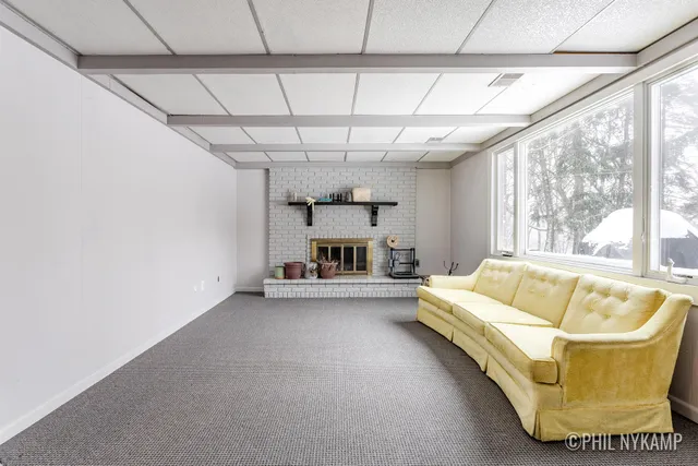 $395,000 | 1640 Karen Court, St. Joseph, MI 49085