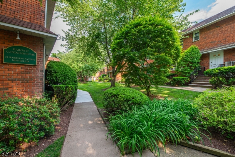 39 Harrison Avenue, Unit 9 Montclair, NJ 07042 - Photo 15 of 15
