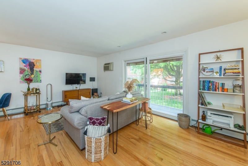 39 Harrison Avenue, Unit 9 Montclair, NJ 07042 - Photo 3 of 15