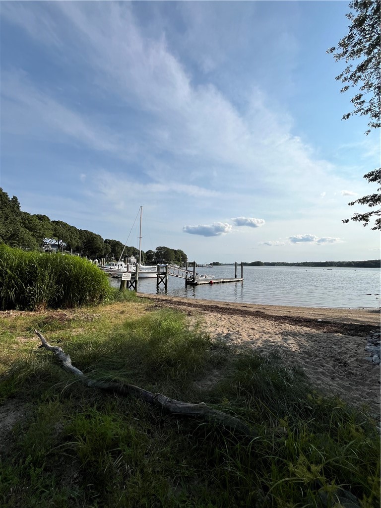 7 Springcove Road Narragansett, RI 02882 - Photo 17 of 22