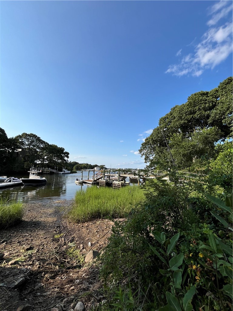 7 Springcove Road Narragansett, RI 02882 - Photo 20 of 22