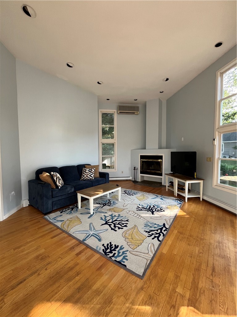 7 Springcove Road Narragansett, RI 02882 - Photo 4 of 22