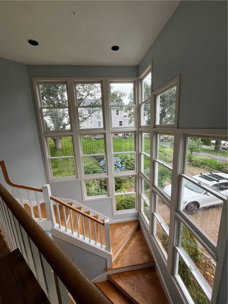7 Springcove Road Narragansett, RI 02882 - Photo 6 of 22