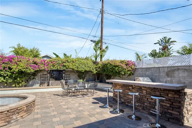 $1,195,000 | 17941 Emelita Street, Encino, CA 91316