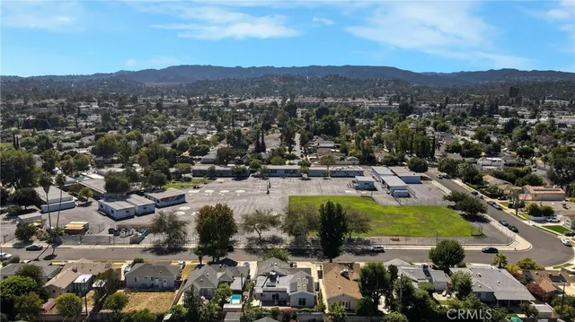 $1,195,000 | 17941 Emelita Street, Encino, CA 91316