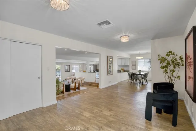 $1,195,000 | 17941 Emelita Street, Encino, CA 91316