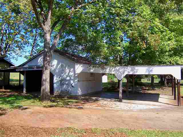 733 Saluda Dam Road Easley, SC 29640 - Photo 18 of 19 Gallery Image 18