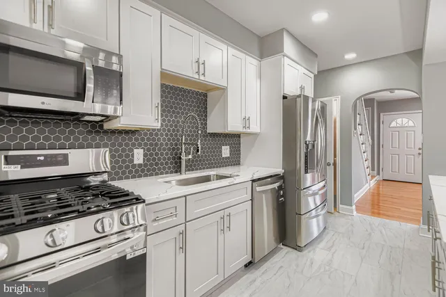 $227,500 | 2660 Park Heights Terrace, Baltimore, MD 21215