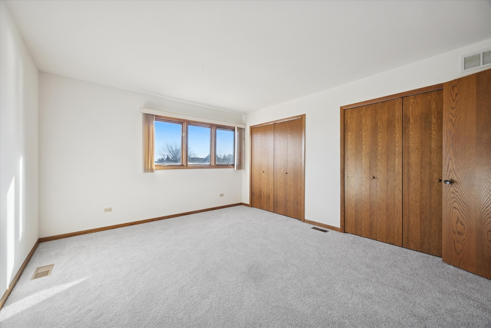 18230 Tennessee Lane, Unit 220 Orland Park, IL 60467 - Photo 11 of 19