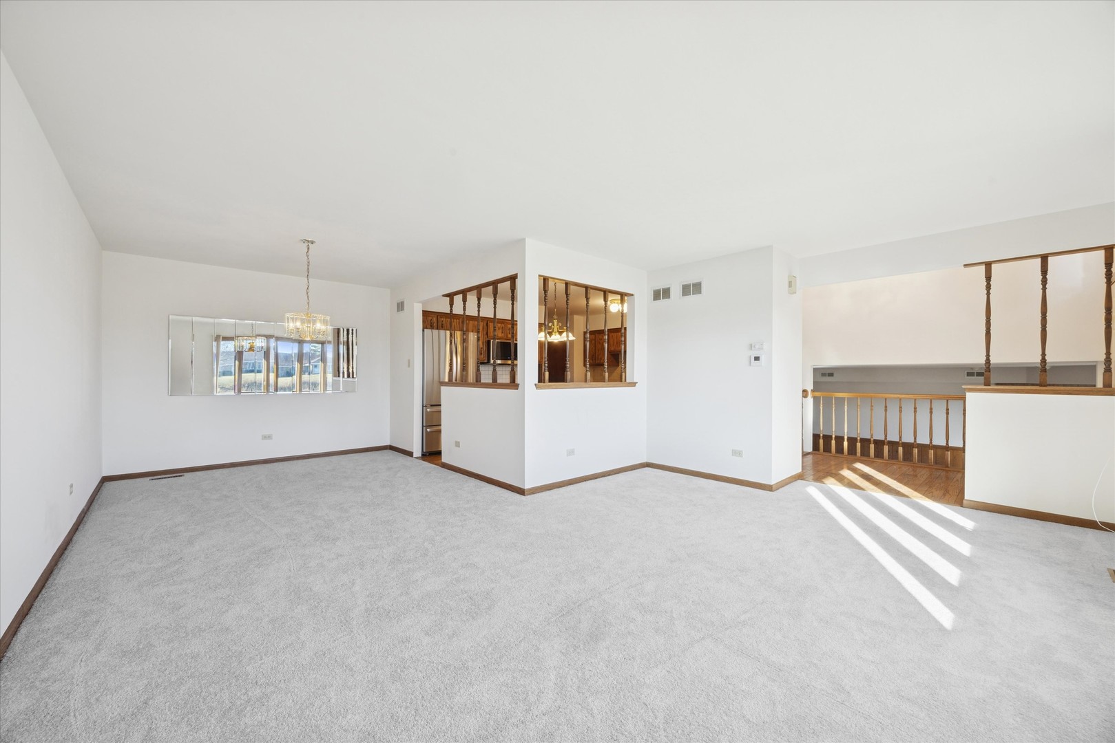 18230 Tennessee Lane, Unit 220 Orland Park, IL 60467 - Photo 4 of 19