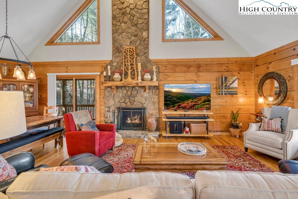 672 Kalmia Lane Boone, NC 28607 - Photo 8 of 36