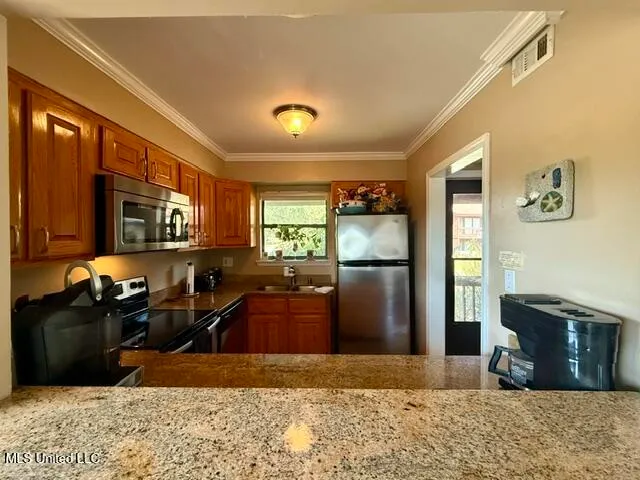 $153,000 | 224 Molokai, Unit F, Diamondhead, MS 39525