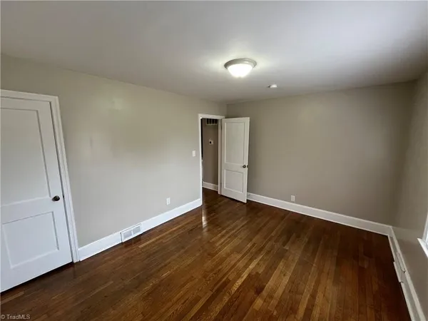 $1,695 | 343 Elmwood Drive, Winston-Salem, NC 27127
