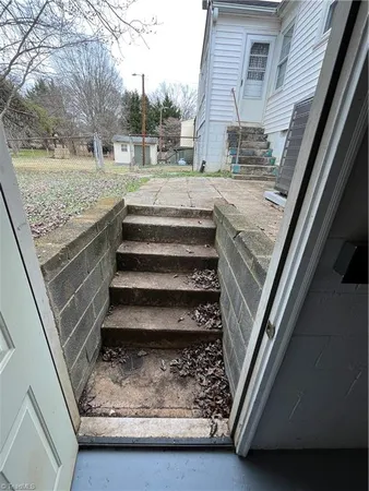 $1,695 | 343 Elmwood Drive, Winston-Salem, NC 27127